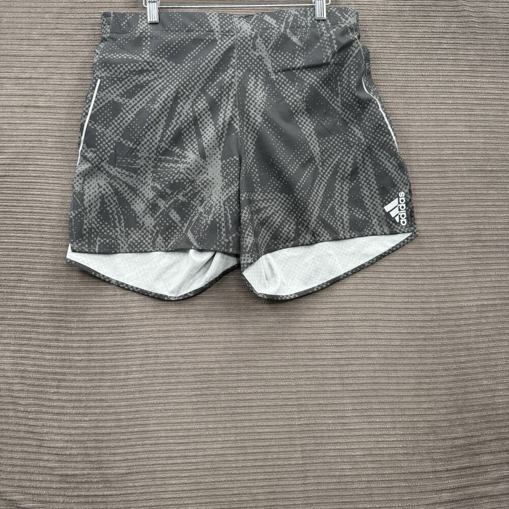 Addias Break The Norm Running Shorts Men XL Grey Black Outdoors Athletic.‎